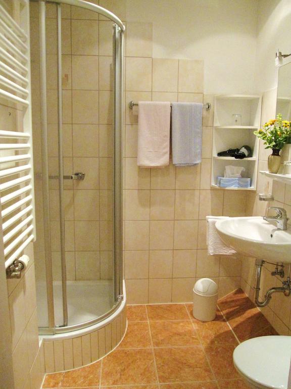 Kur- Und Gastehaus Villa Anna バート・ホーフガシュタイン 部屋 写真
